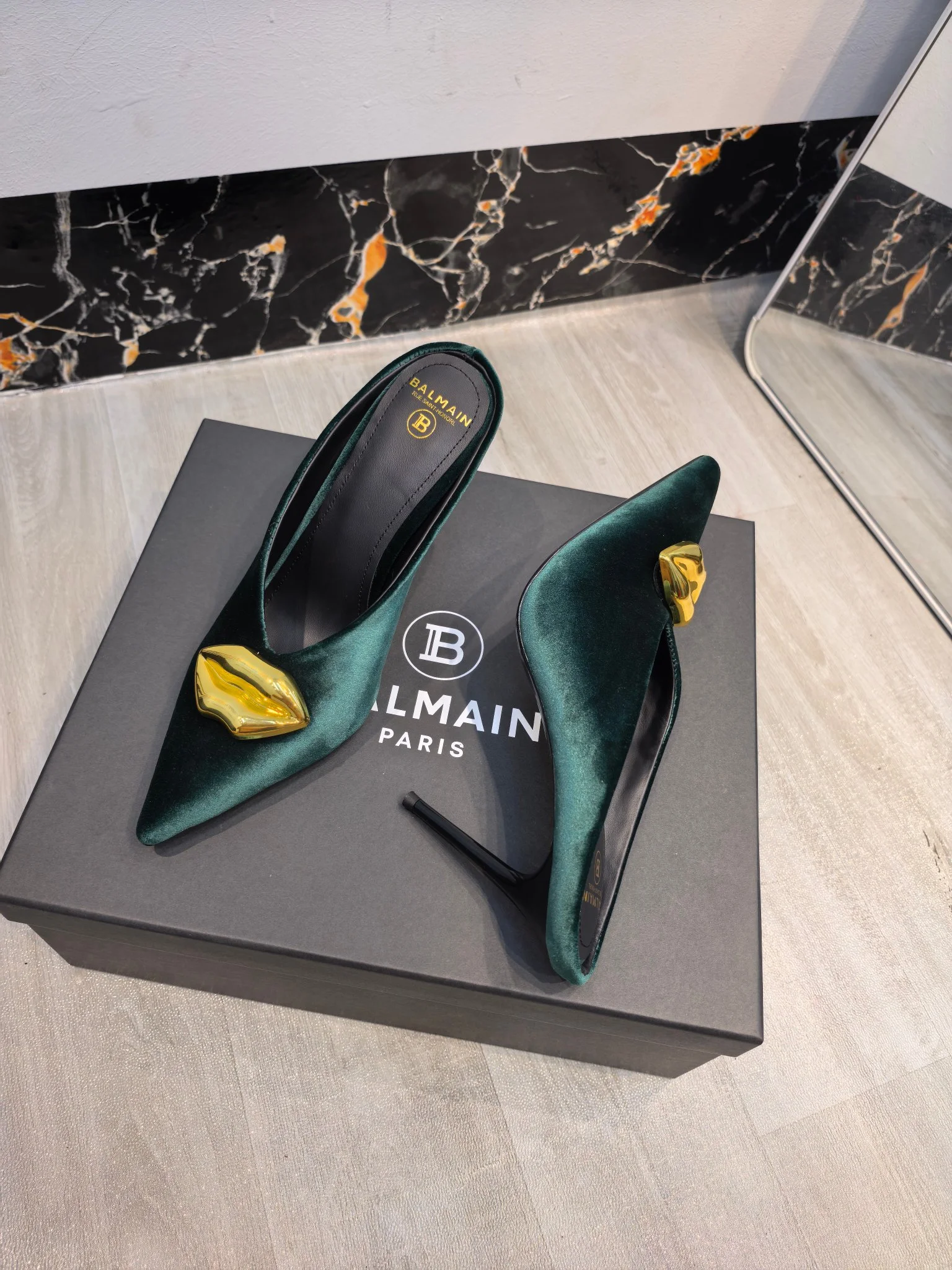 BALMAIN Mules Velvet Leather Green-Gold EU36-42 B95202609110195 - Image 7
