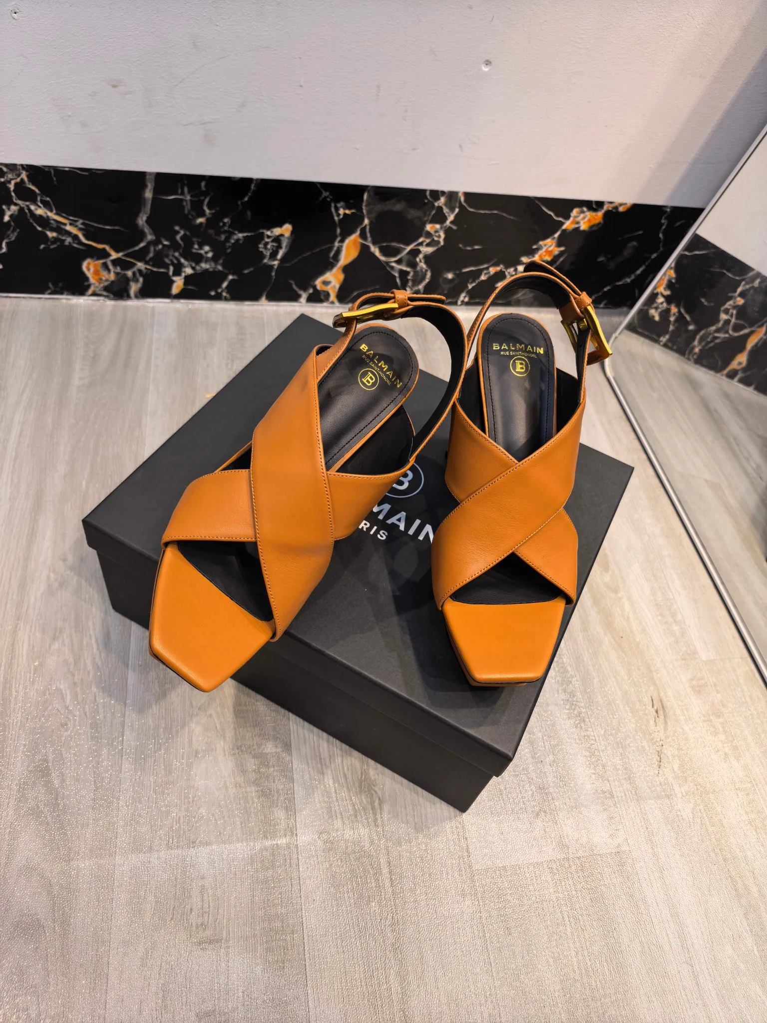 BALMAIN Sandals Leather Brown-Gold EU36-42 C60202609110191 - Image 8
