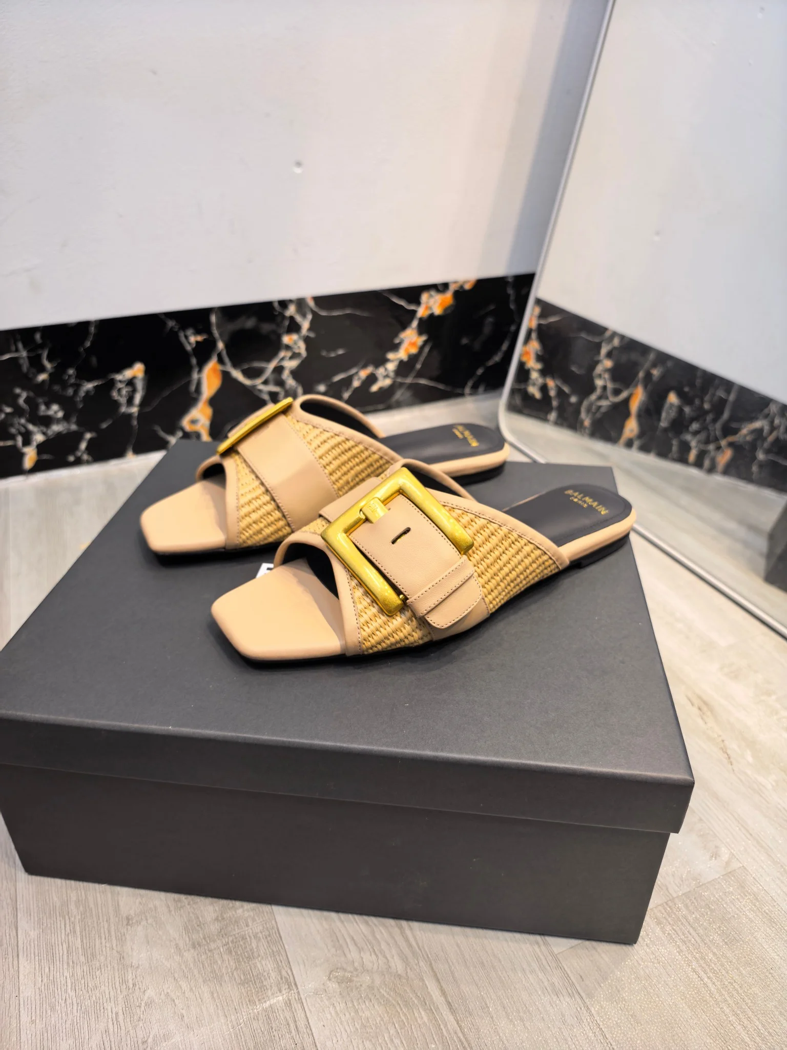 BALMAIN Slides Calf Leather Beige-Gold EU36-42 C00202609110177 - Image 3