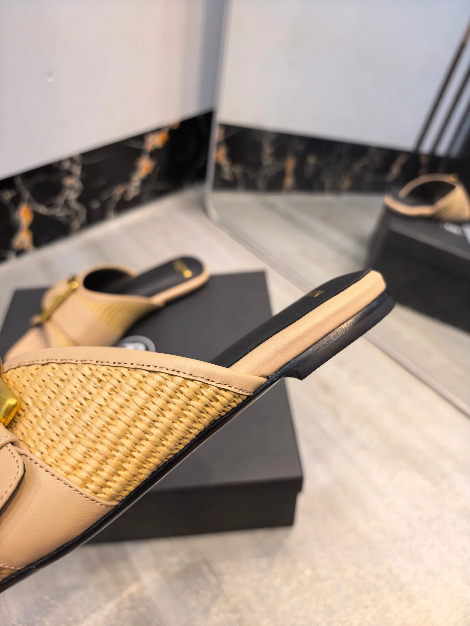 BALMAIN Slides Calf Leather Beige-Gold EU36-42 C00202609110177 - Image 5