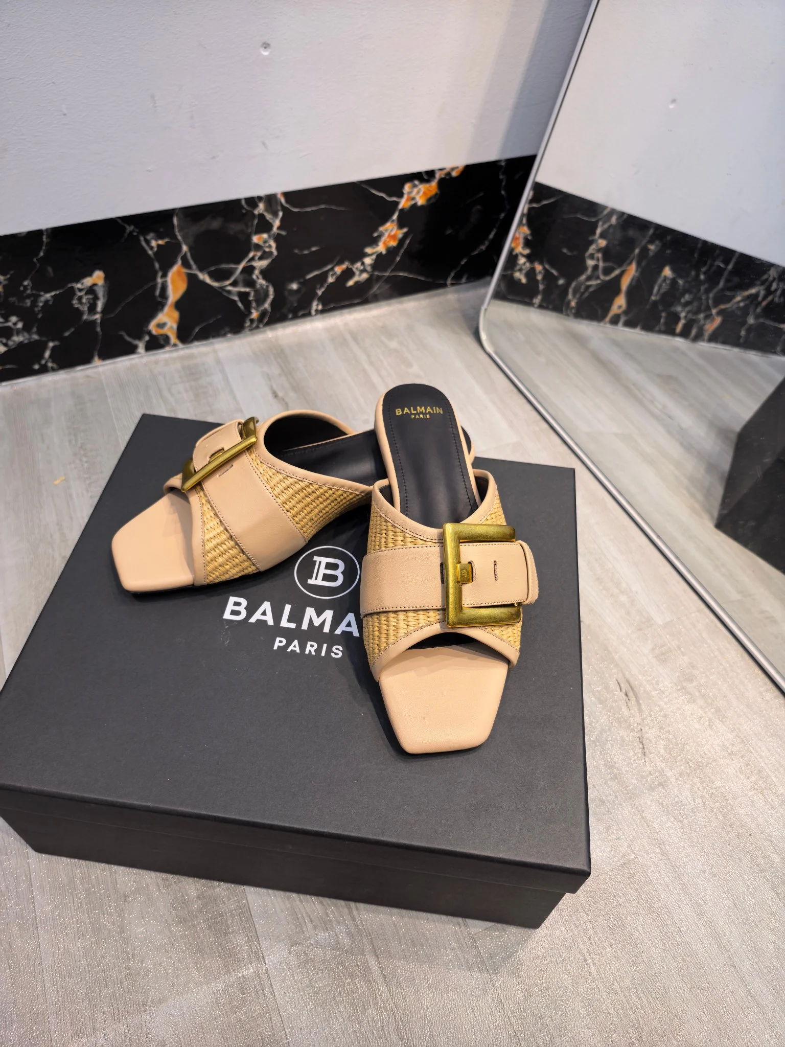 BALMAIN Slides Calf Leather Beige-Gold EU36-42 C00202609110177 - Image 7