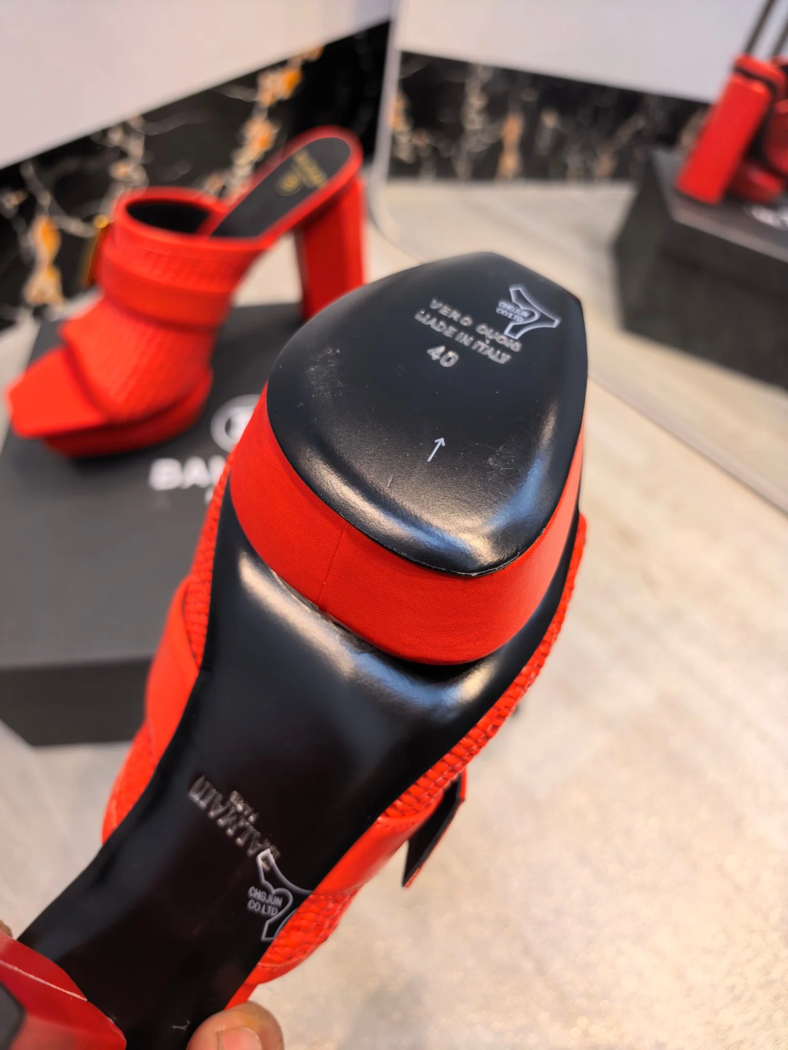 BALMAIN Slides Leather Red-Gold EU36-42 C60202609110186 - Image 6