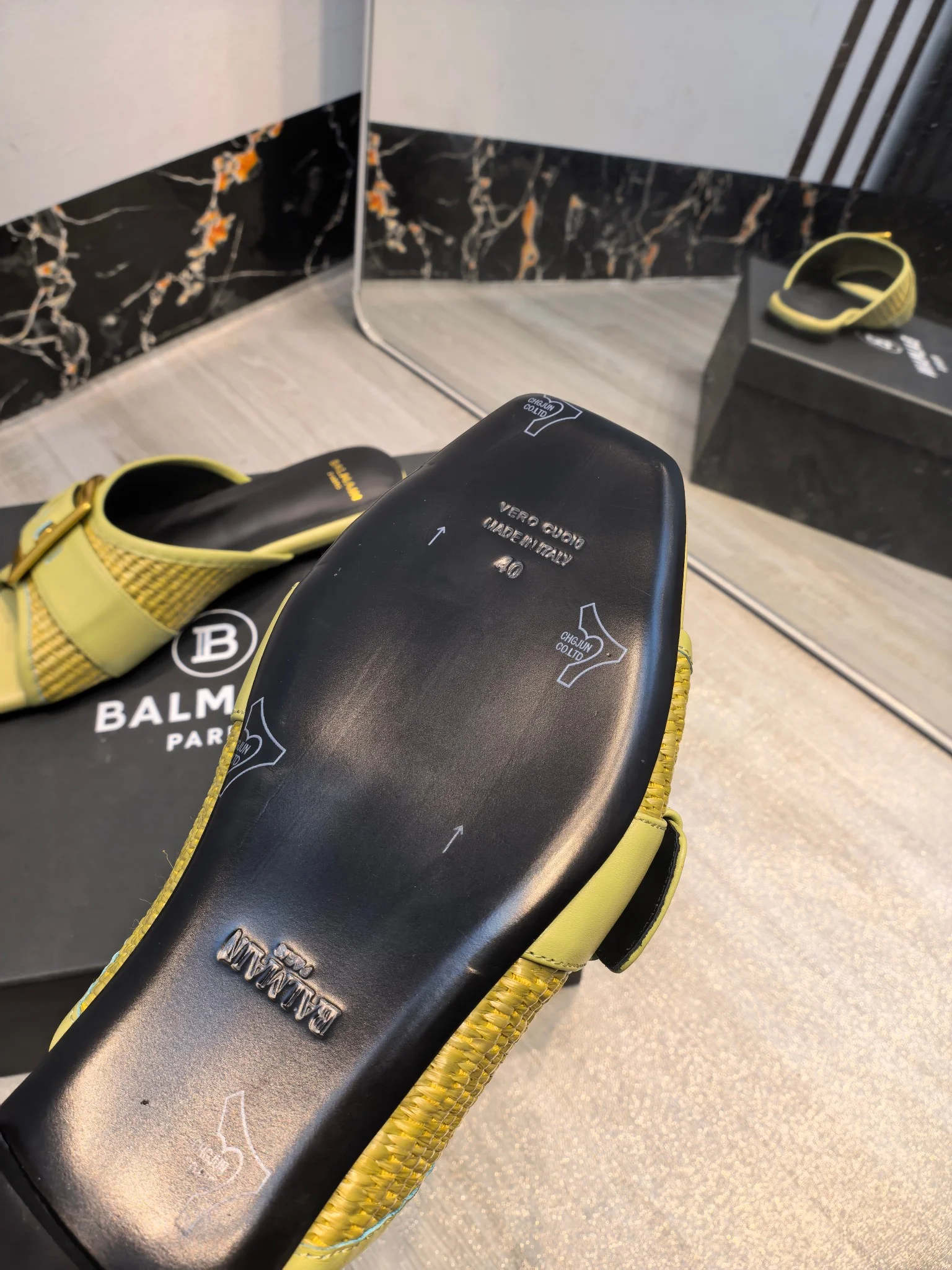 BALMAIN Slides Leather Yellow-Gold EU36-42 C00202609110178 - Image 6