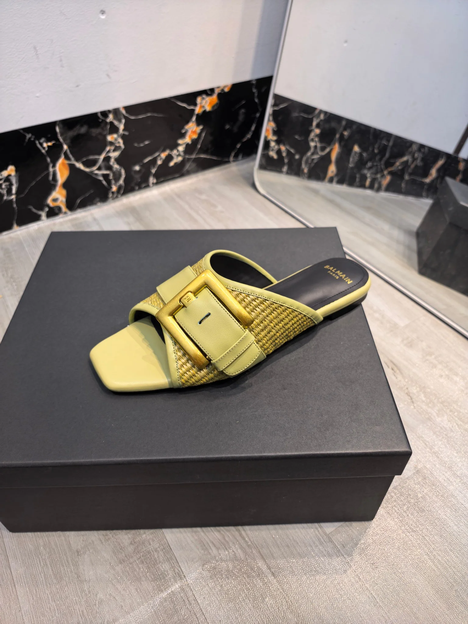 BALMAIN Slides Leather Yellow-Gold EU36-42 C00202609110178 - Image 8