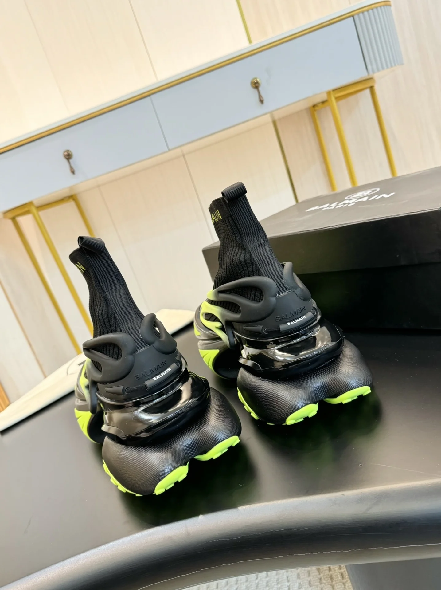 BALMAIN Sneakers Mixed Materials Black-Lime EU35-46 C90202609110084 - Image 7