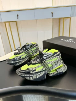 Alternative view of BALMAIN Sneakers Mixed Materials Black-Lime EU35-46 D10202609110085