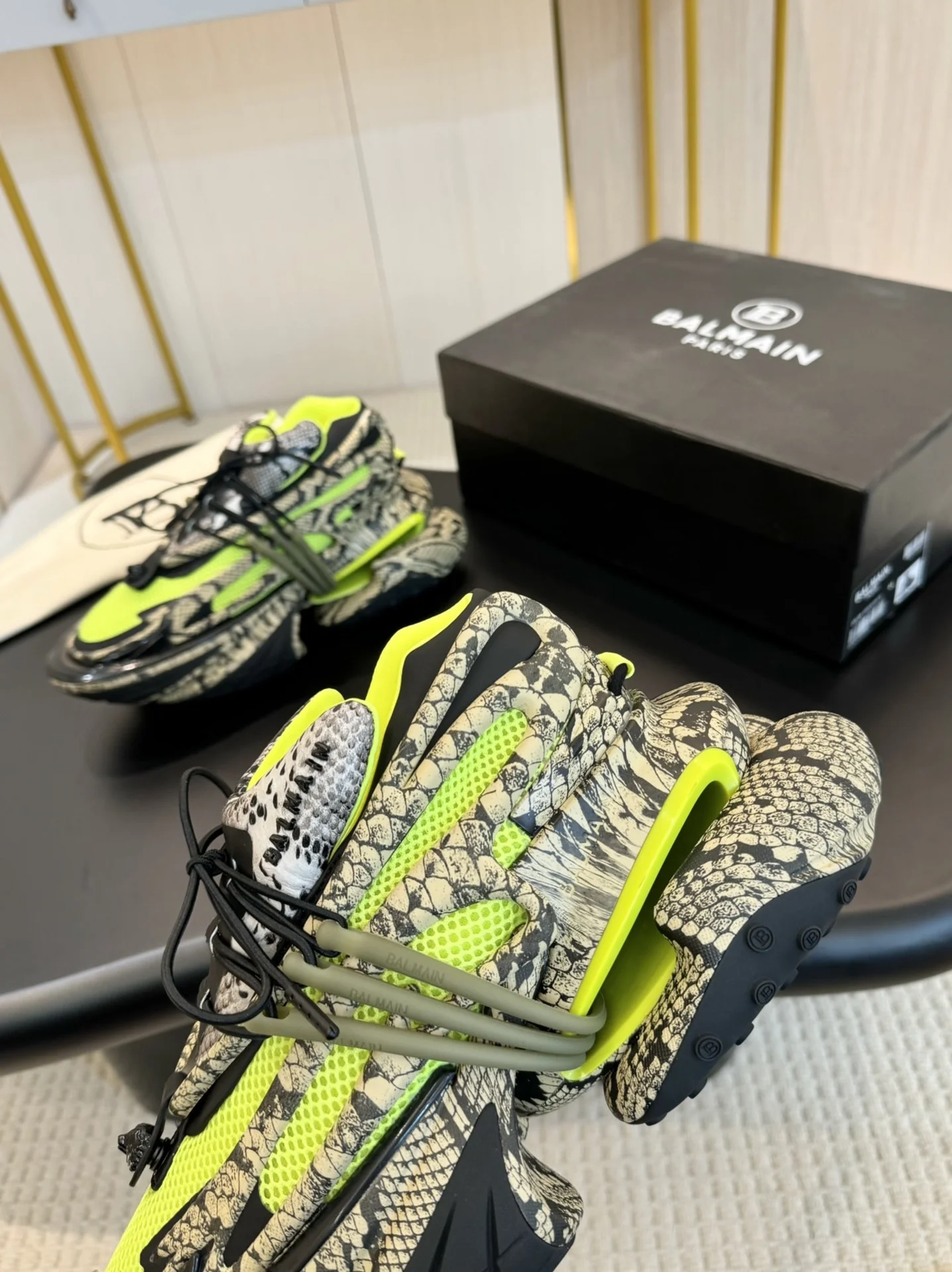 BALMAIN Sneakers Mixed Materials Black-Lime EU35-46 D10202609110085 - Image 6