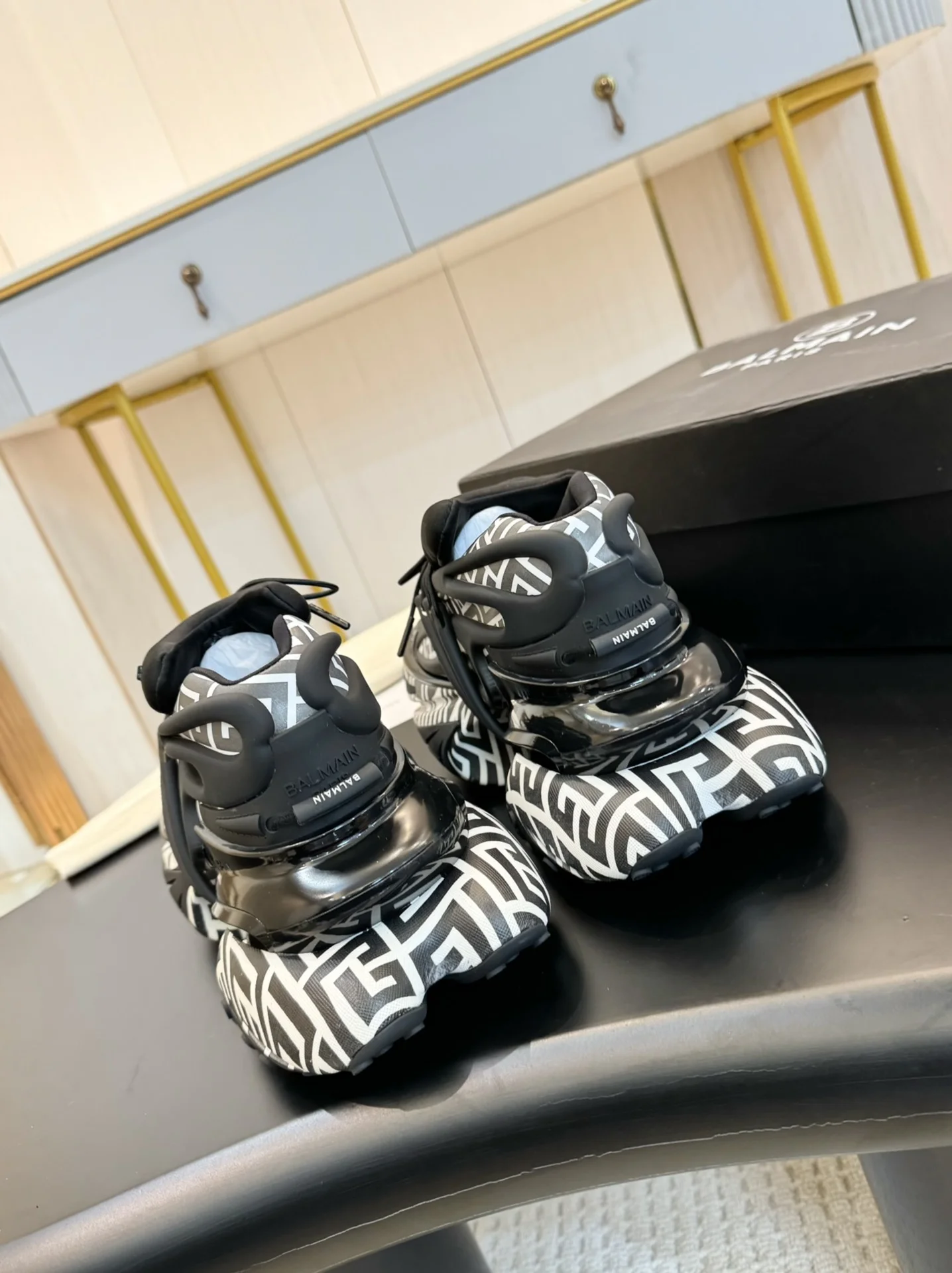BALMAIN Sneakers Mixed Materials Black-White EU35-46 D10202609110086 - Image 7