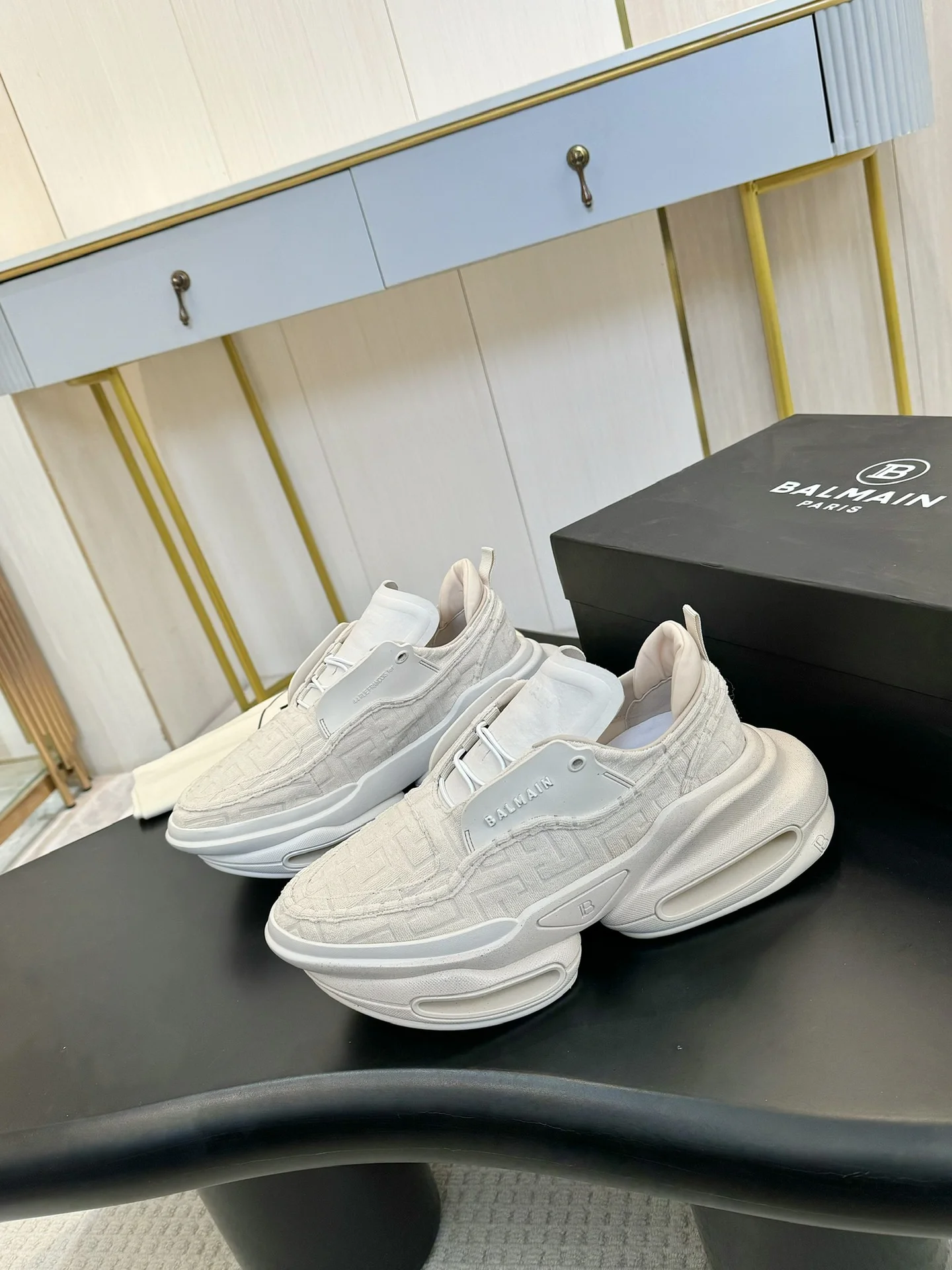 BALMAIN Sneakers Mixed Materials White-Beige EU35-46 C90202609110080 - Image 4