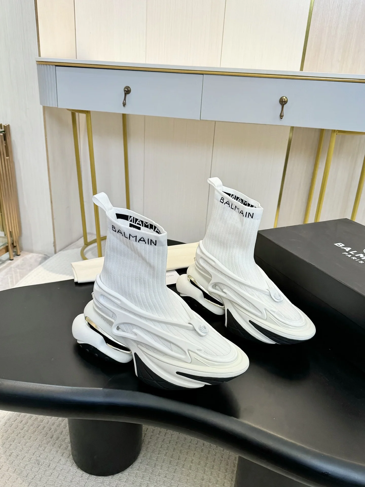 BALMAIN Sneakers Mixed Materials White-Black EU35-46 C90202609110073 - Image 3