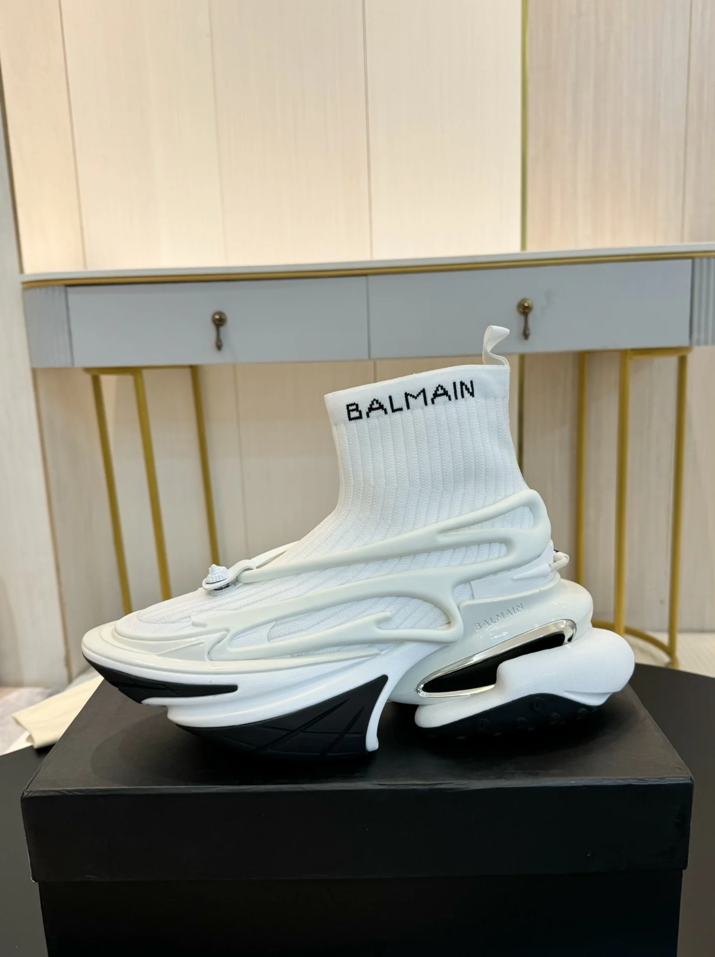 BALMAIN Sneakers Mixed Materials White-Black EU35-46 C90202609110083 - Image 3