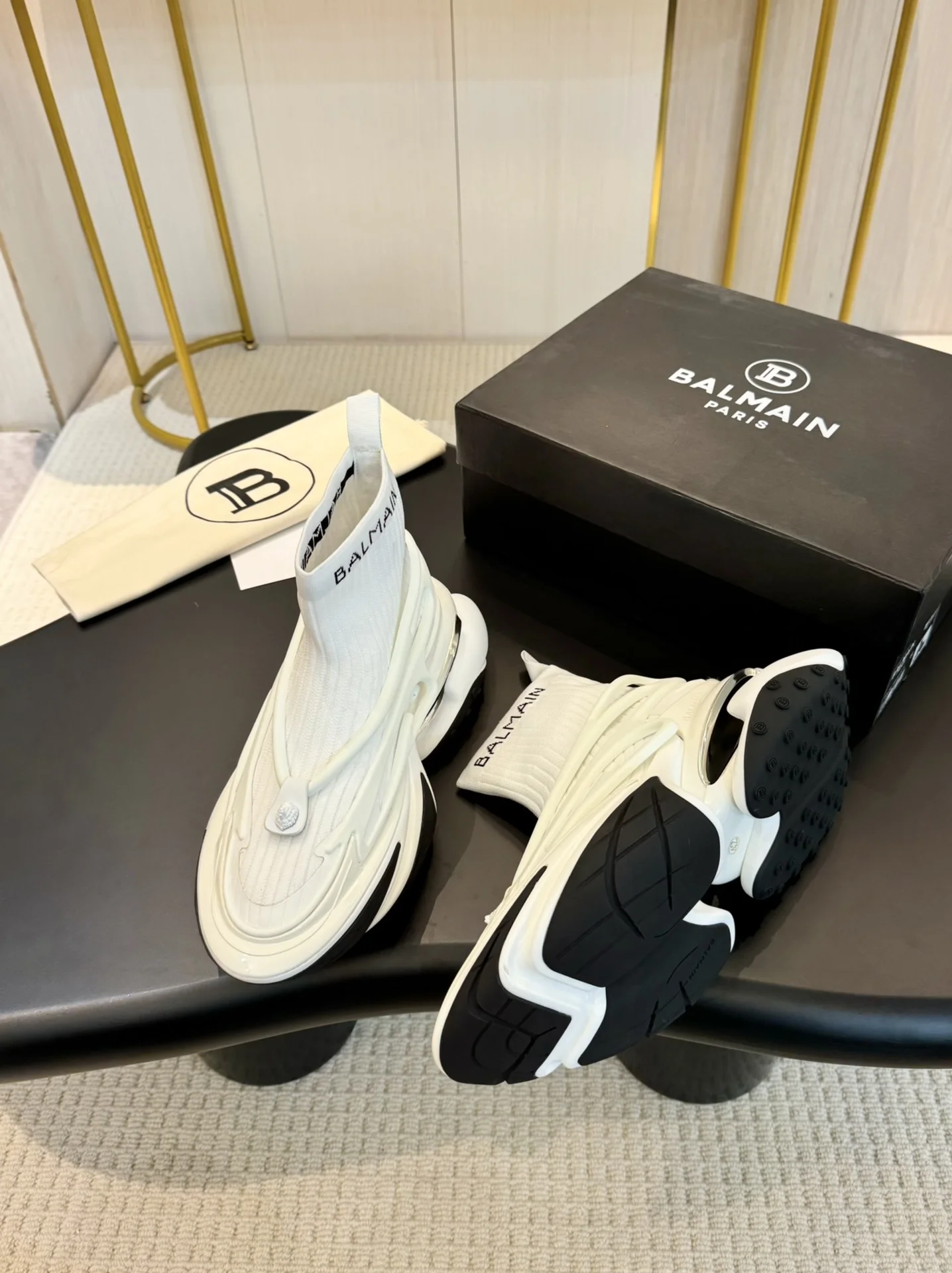 BALMAIN Sneakers Mixed Materials White-Black EU35-46 C90202609110083 - Image 5