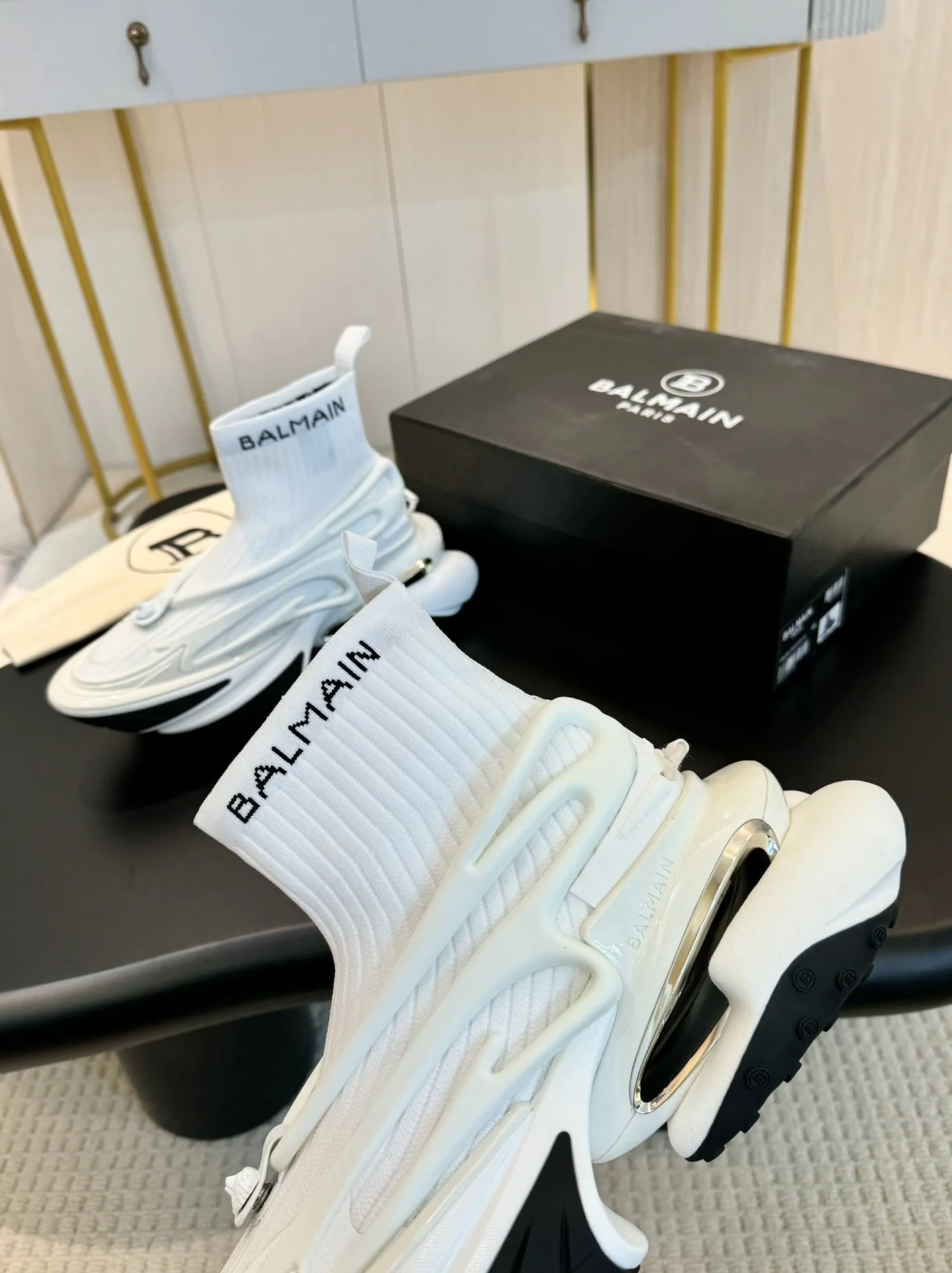 BALMAIN Sneakers Mixed Materials White-Black EU35-46 C90202609110083 - Image 6