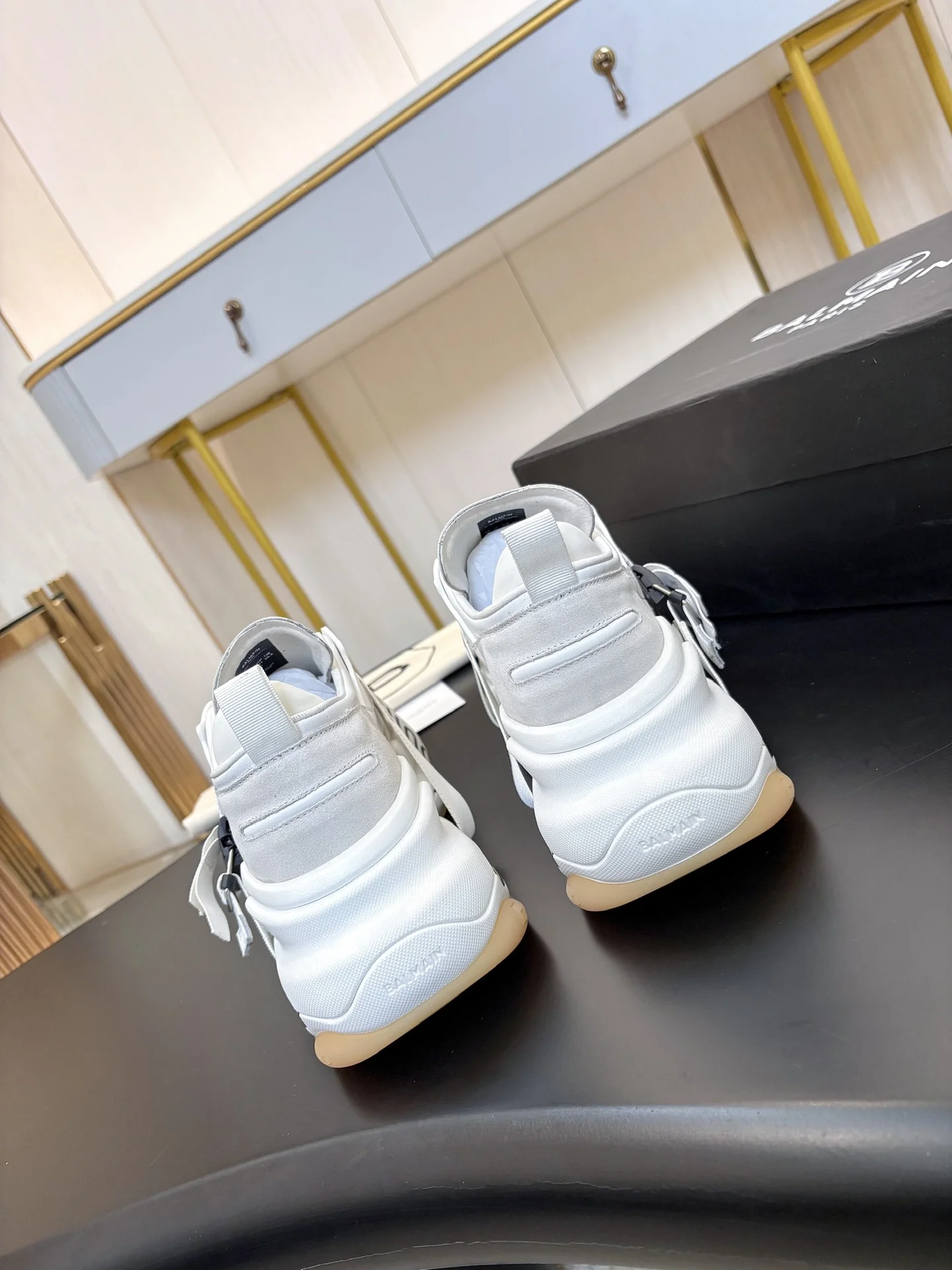 BALMAIN Sneakers Mixed Materials White-Gold EU35-46 C90202609110069 - Image 7