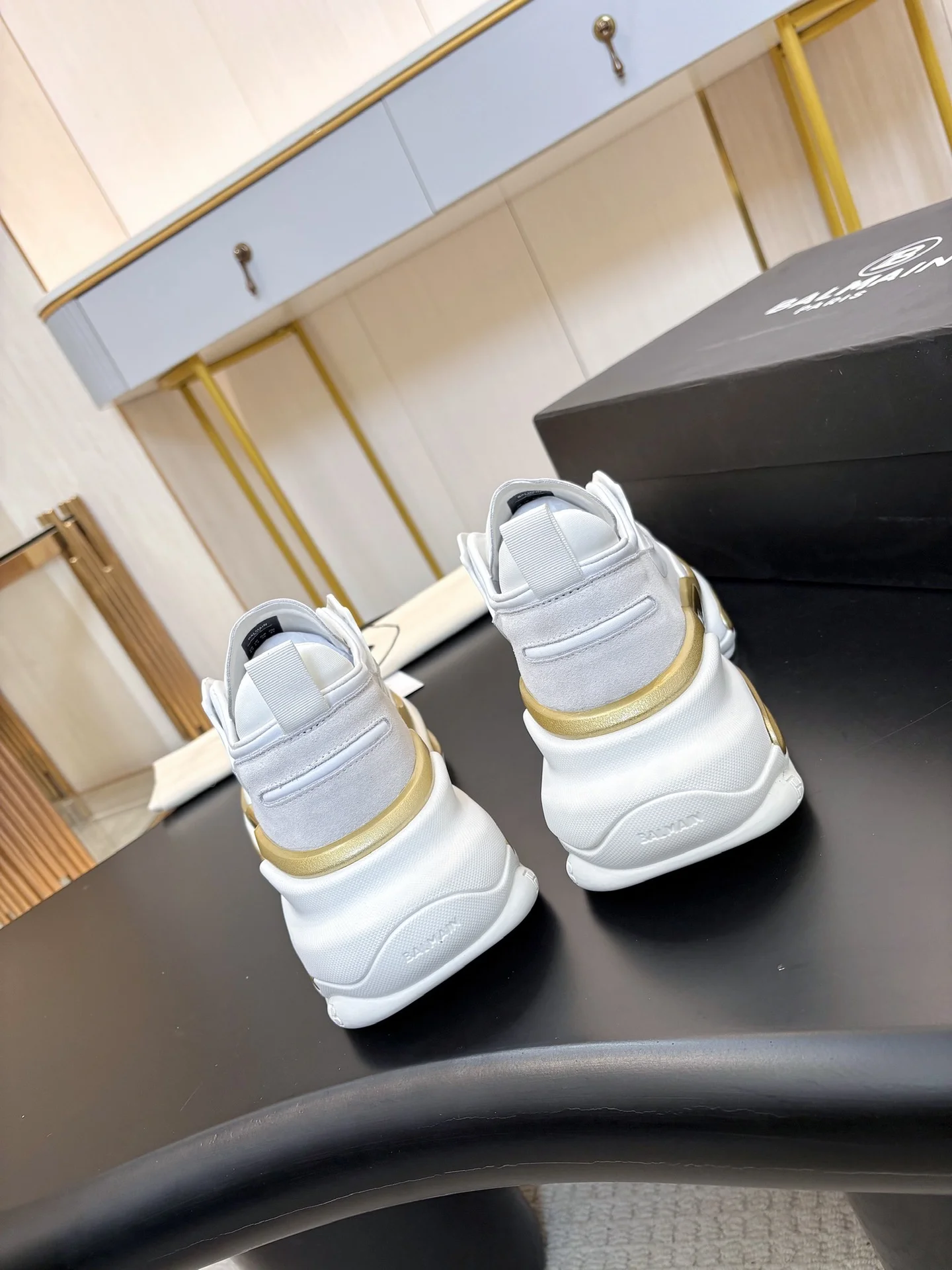 BALMAIN Sneakers Mixed Materials White-Gold EU35-46 C90202609110069 - Image 9