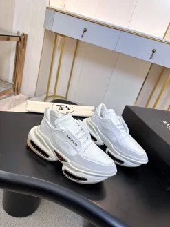 Alternative view of BALMAIN Sneakers Mixed Materials White-Gold EU35-46 C90202609110070