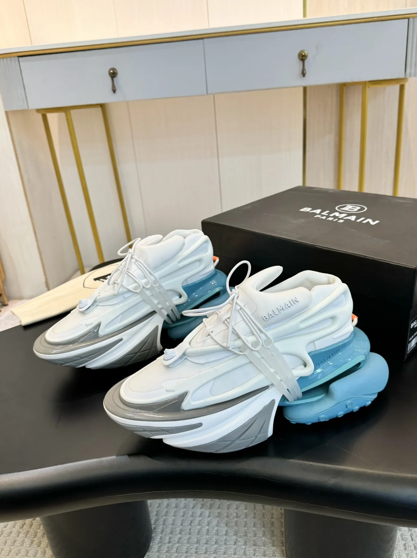 BALMAIN Sneakers Mixed Materials White-Grey-Blue EU35-46 C90202609110088