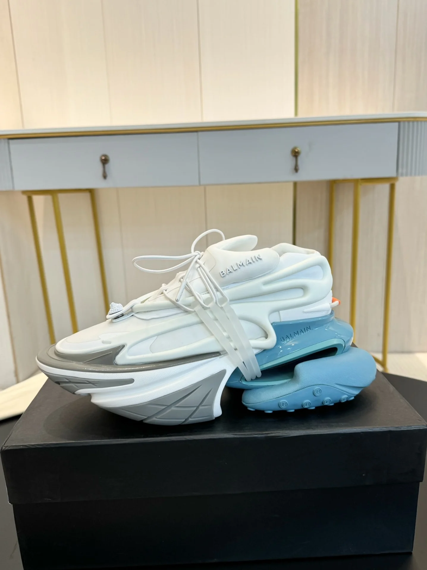 BALMAIN Sneakers Mixed Materials White-Grey-Blue EU35-46 C90202609110088 - Image 3
