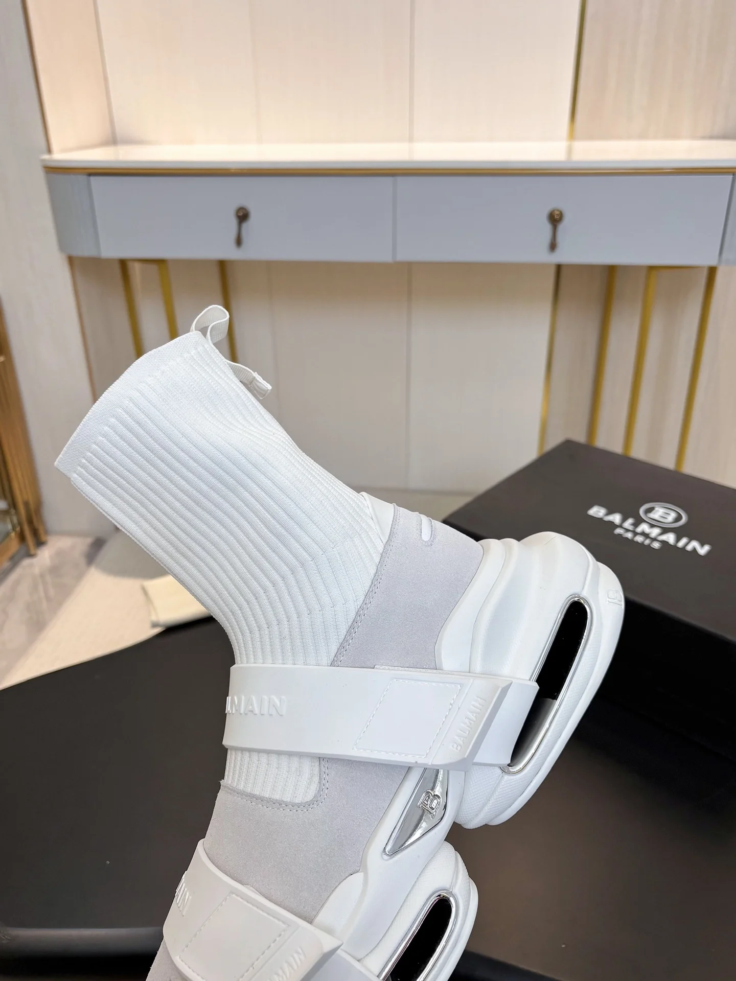 BALMAIN Sneakers Mixed Materials White-Silver EU35-46 C90202609110067 - Image 5