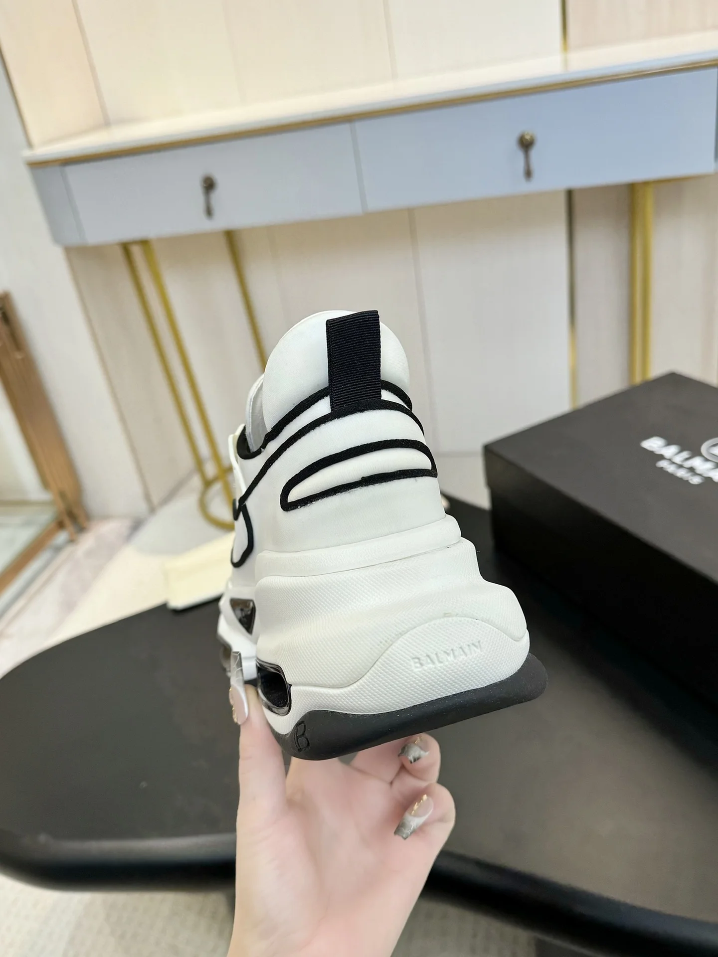 BALMAIN Sneakers Mixed TPU White-Black EU35-46 C90202609110076 - Image 5