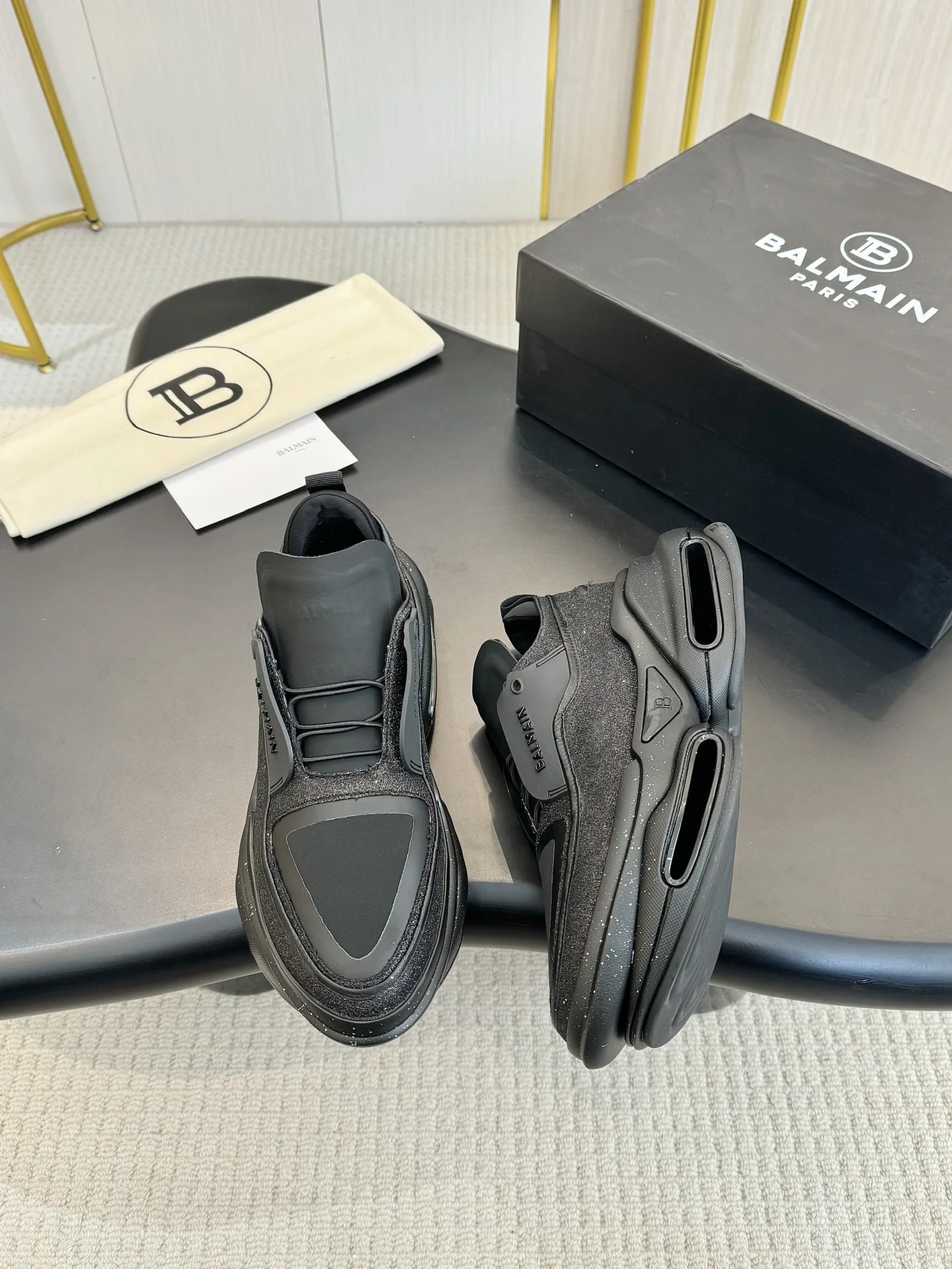 BALMAIN Sneakers Multi-material TPU Black EU35-46 C90202609110081
