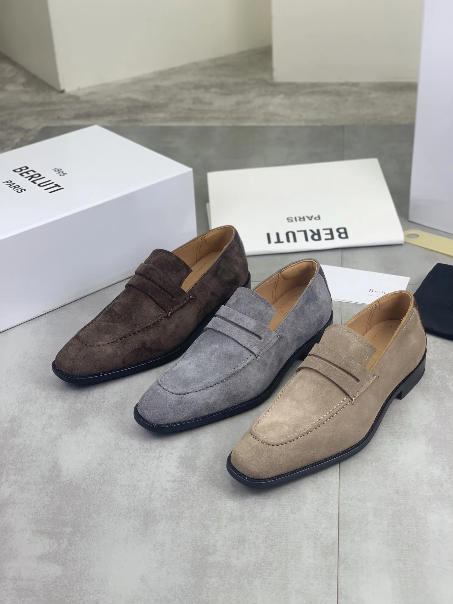 BERLUTI Formal Shoes Calfskin Leather Brown-Black EU39-45 F00202609110929 - Image 2