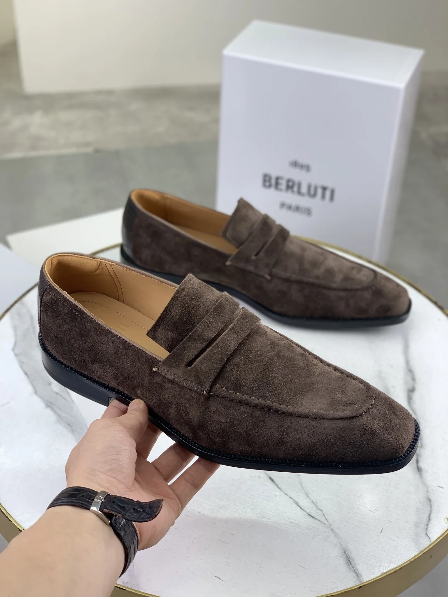 BERLUTI Formal Shoes Calfskin Leather Brown-Black EU39-45 F00202609110929 - Image 4