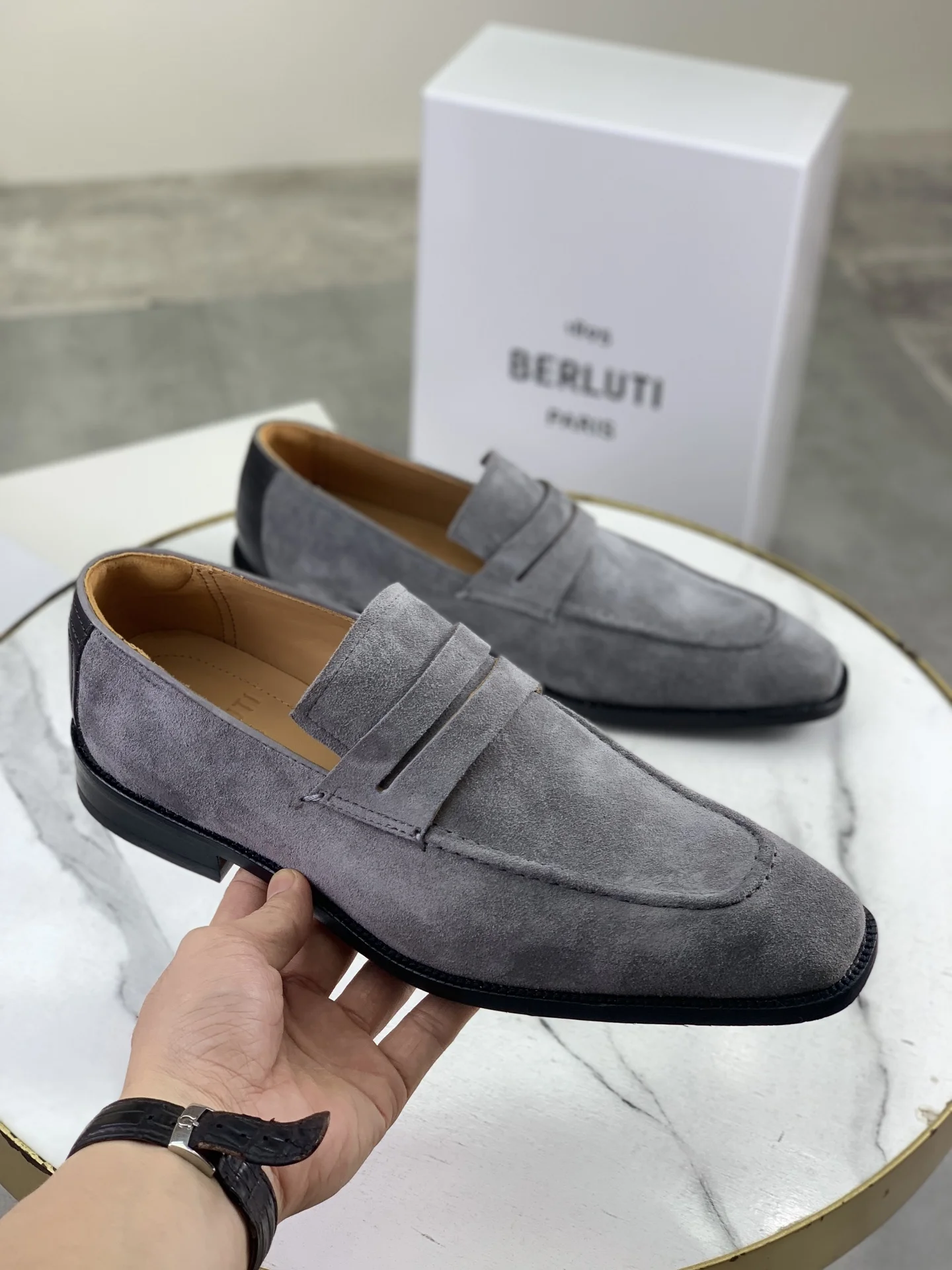 BERLUTI Loafers Calf Leather Grey-Black EU39-45 F00202609110928 - Image 3