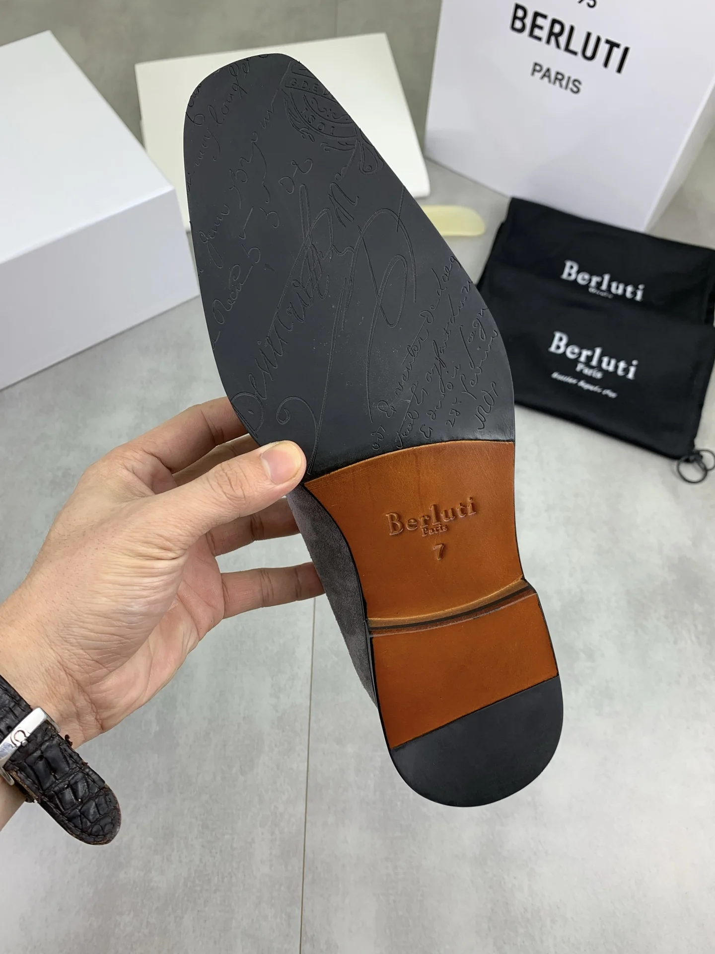 BERLUTI Loafers Calf Leather Grey-Black EU39-45 F00202609110928 - Image 8