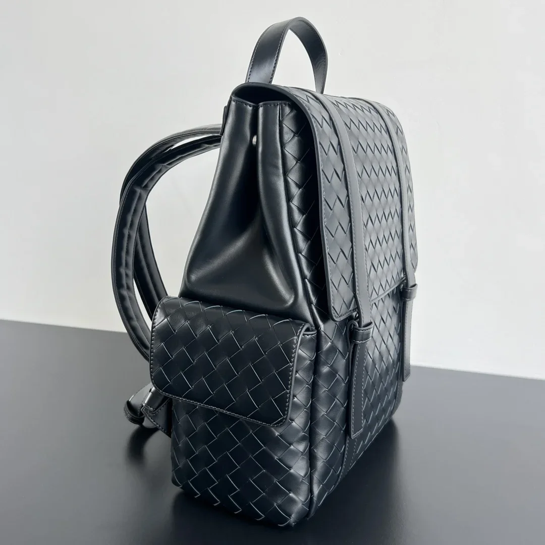 BOTTEGA VENETA Backpacks Bags Black 39X31X14CM A480202609090003 - Image 3