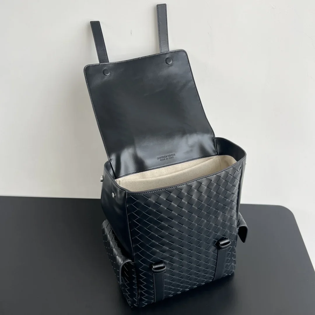 BOTTEGA VENETA Backpacks Bags Black 39X31X14CM A480202609090003 - Image 5
