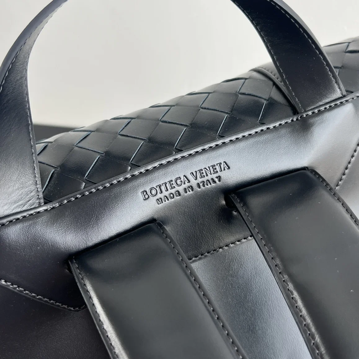 BOTTEGA VENETA Backpacks Bags Black 39X31X14CM A480202609090003 - Image 8