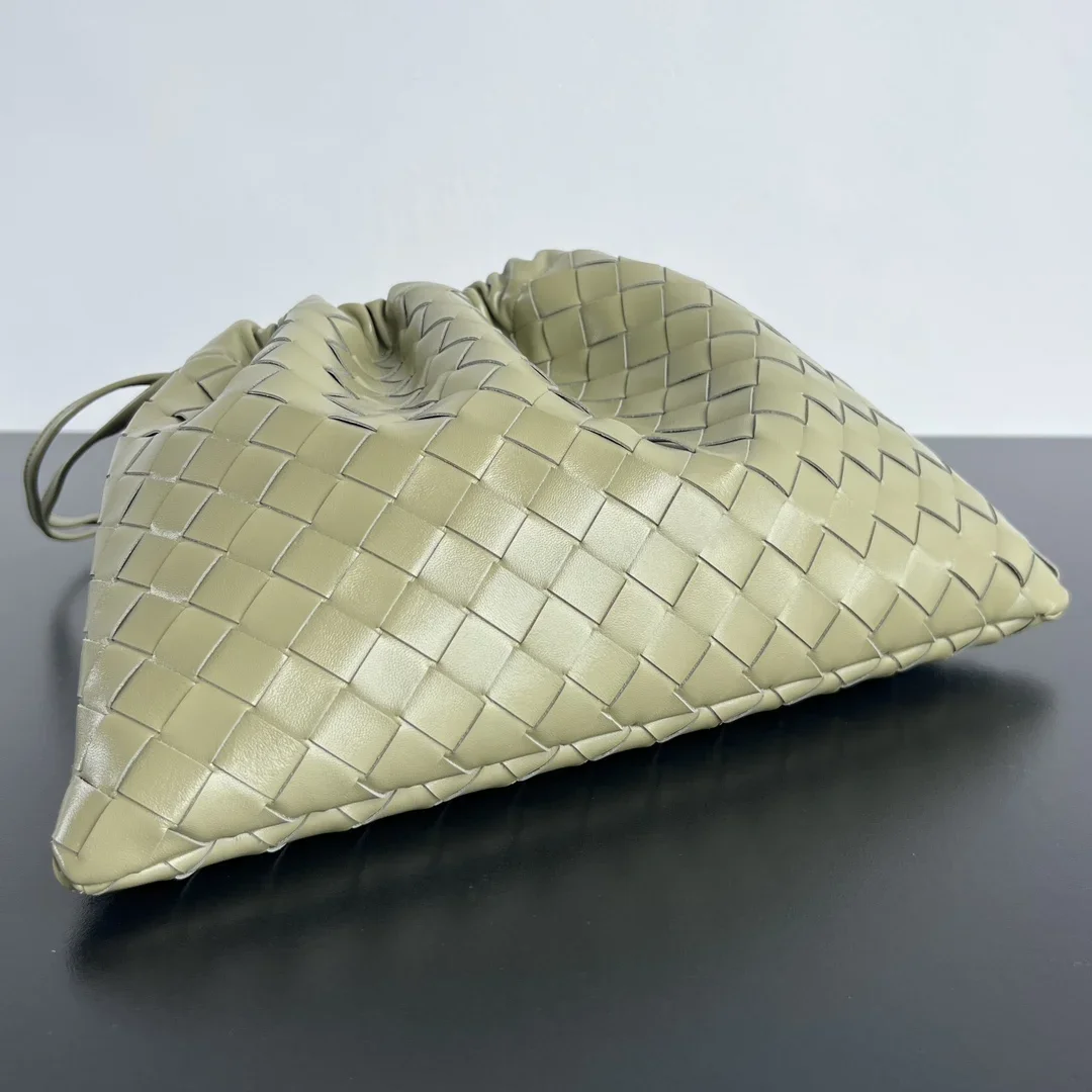 BOTTEGA VENETA Bucket Bags Calf Leather Green 32X23 G80202609090007 - Image 3