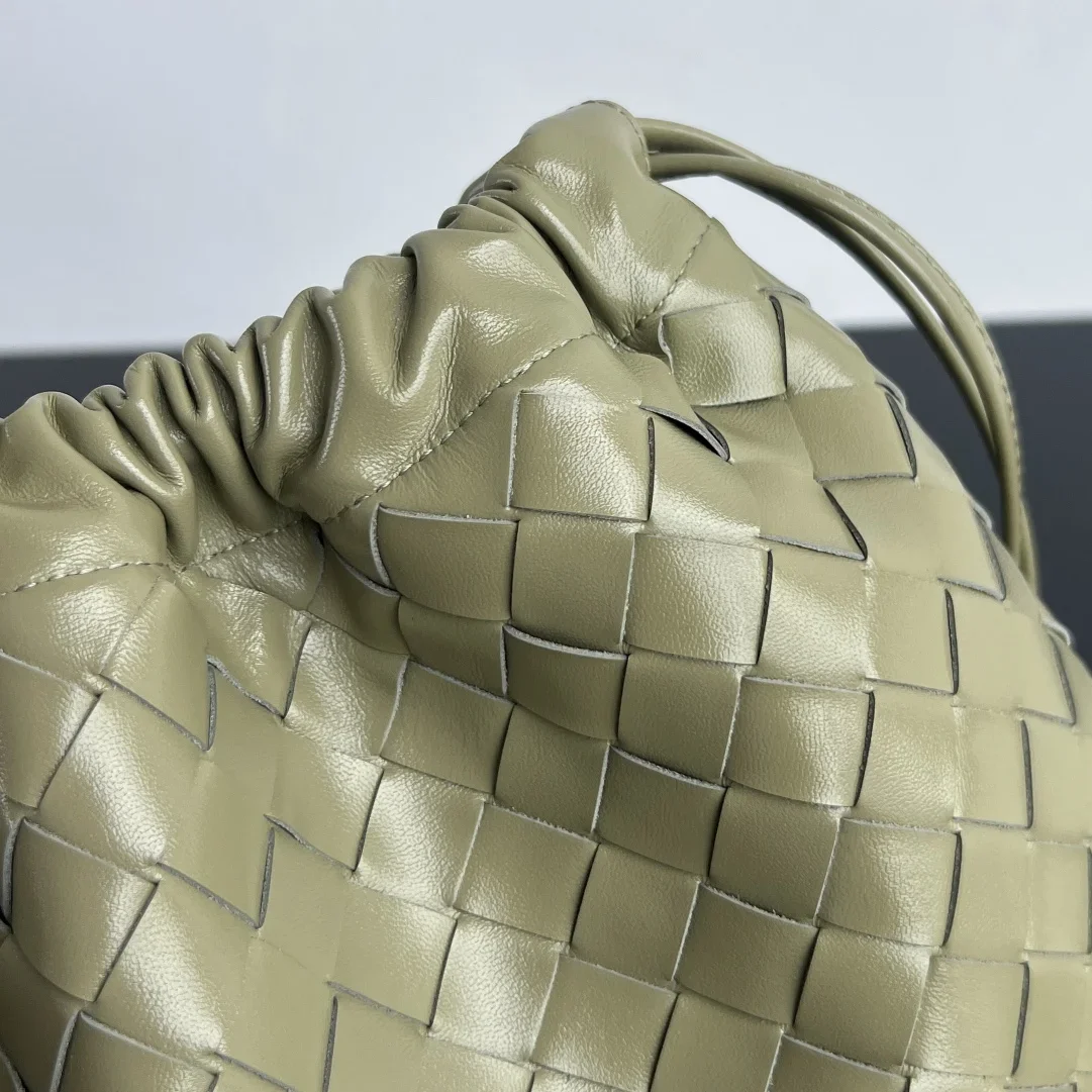 BOTTEGA VENETA Bucket Bags Calf Leather Green 32X23 G80202609090007 - Image 6