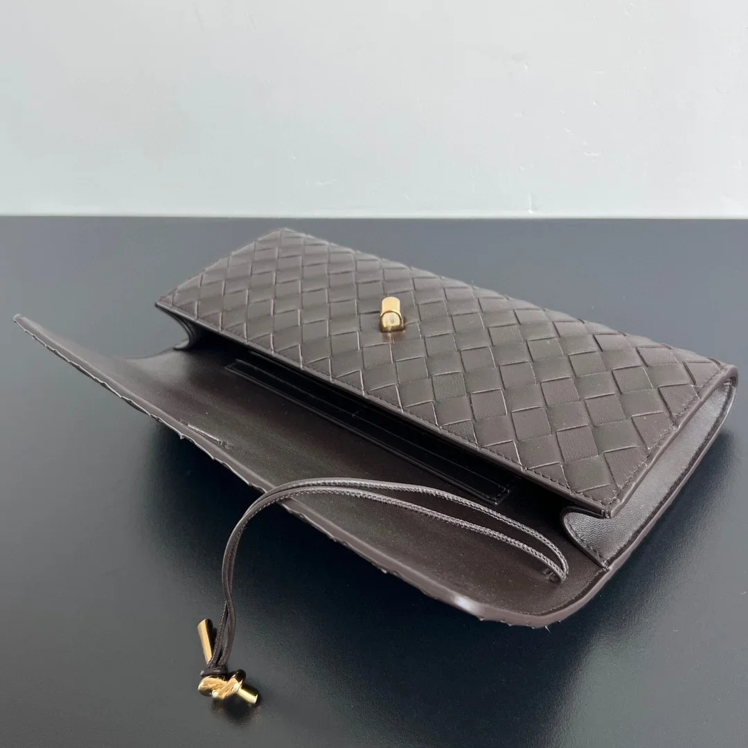 BOTTEGA VENETA Clutches Bags Brown-Gold 31X13X3CM F80202609090022 - Image 5