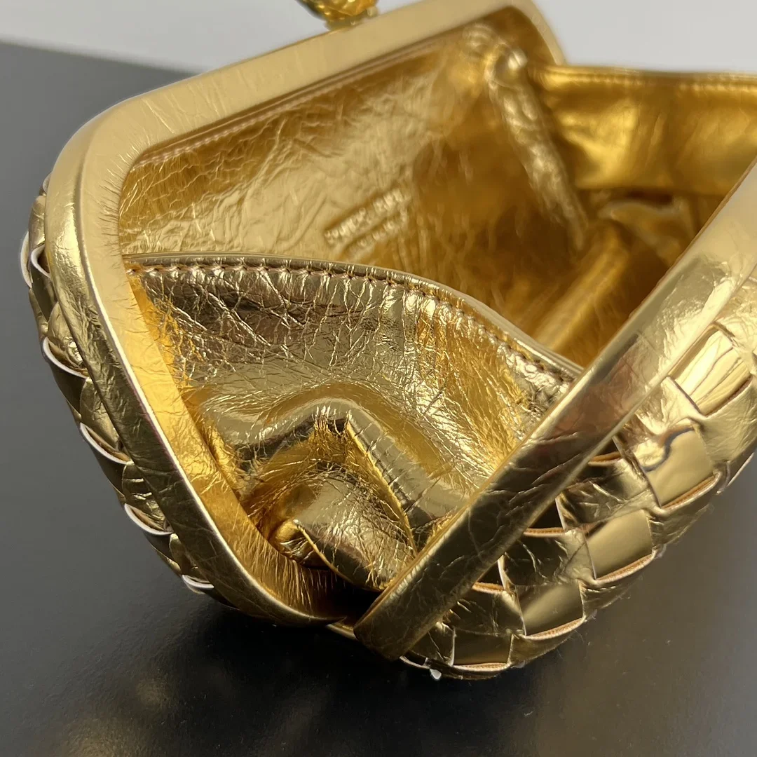 BOTTEGA VENETA Clutches Bags Gold 25X10X5CM G30202609090061 - Image 7