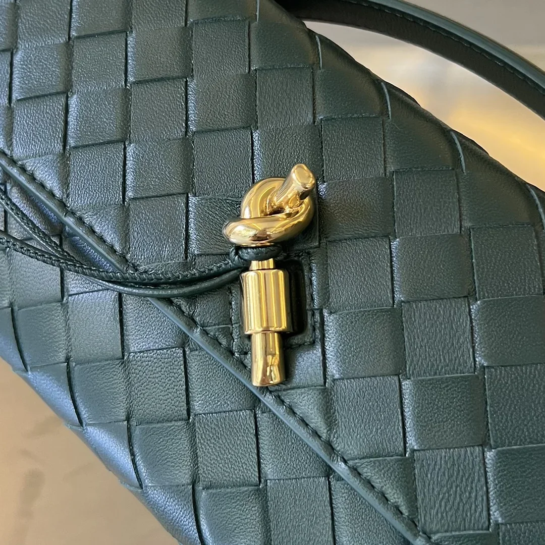 BOTTEGA VENETA Clutches Bags Green-Gold 31X13X3CM F80202609090029 - Image 5
