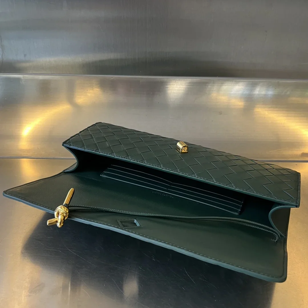 BOTTEGA VENETA Clutches Bags Green-Gold 31X13X3CM F80202609090029 - Image 7