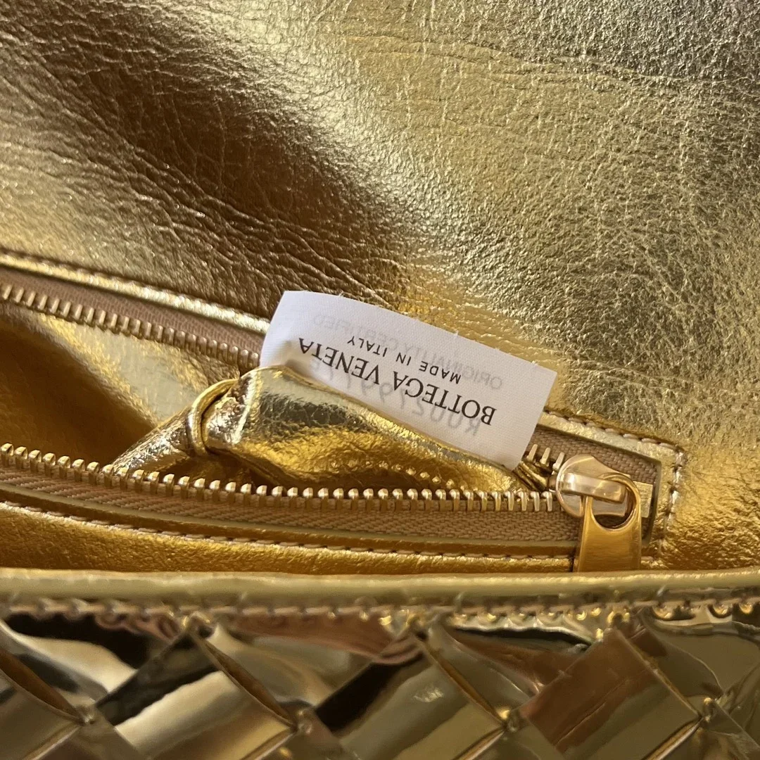 BOTTEGA VENETA Clutches Bags Intreccio Lambskin Gold 31X13X3 F80202609090026 - Image 8