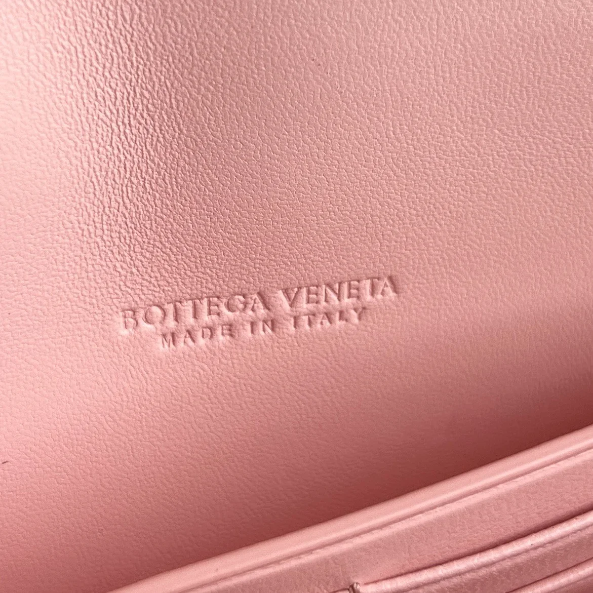 BOTTEGA VENETA Clutches Bags Intreccio Lambskin Pink-Gold 31X13X3CM F80202609090048 - Image 8