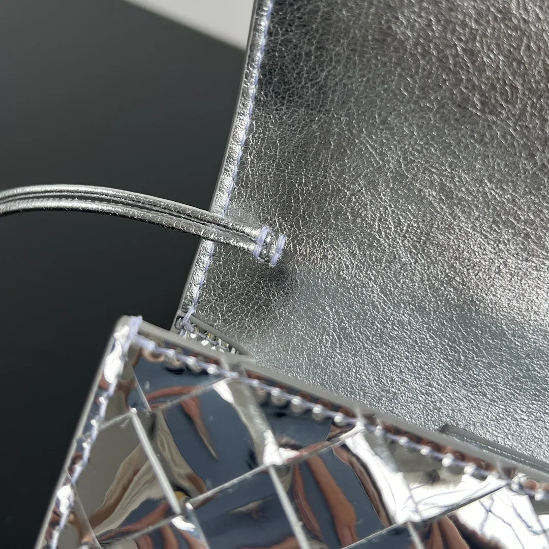 BOTTEGA VENETA Clutches Bags Silver-Gold 31X13X3CM F80202609090033 - Image 6