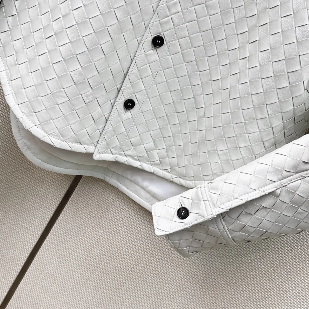 BOTTEGA VENETA Jackets Lambskin Leather White S-M-L A080202609063460 - Image 6
