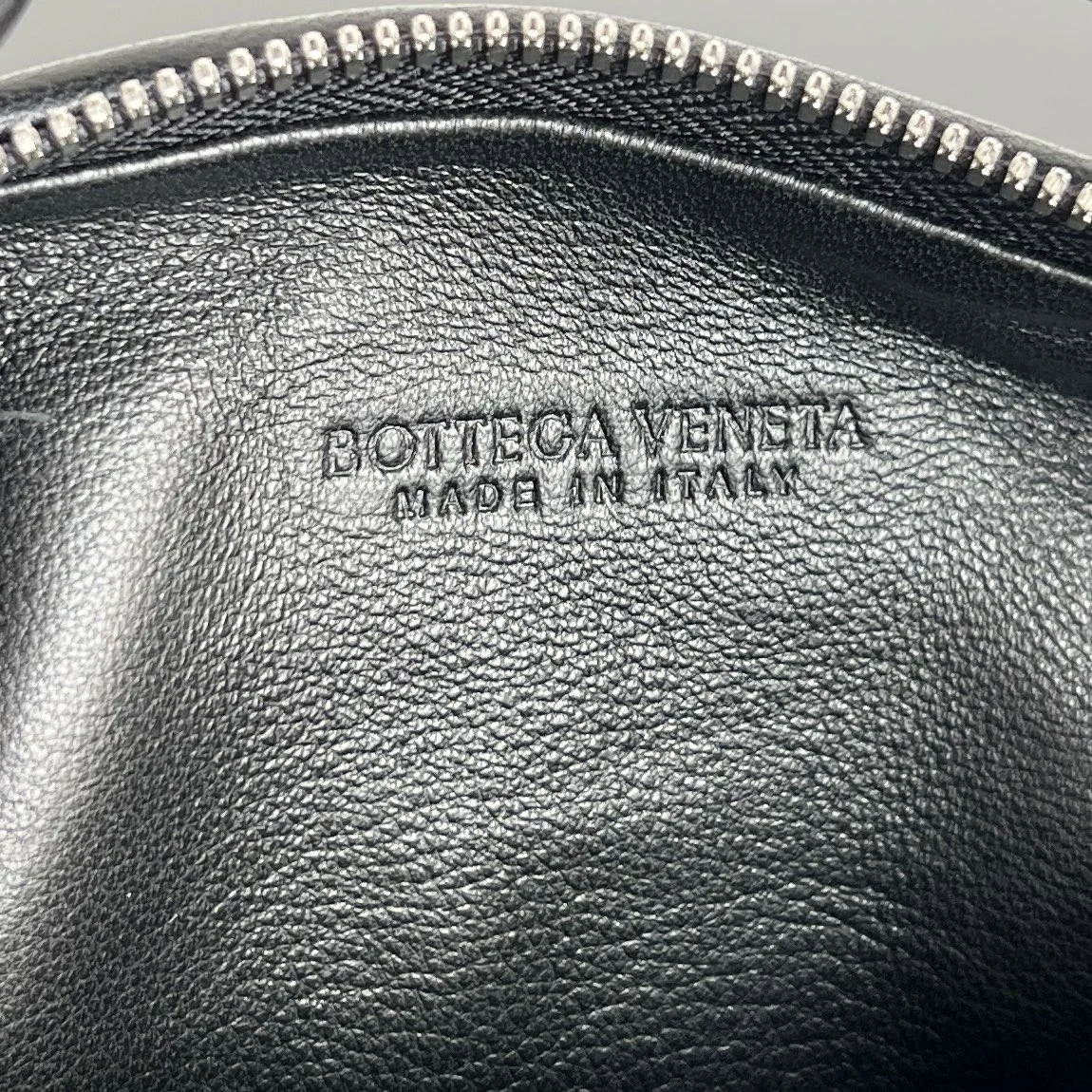 BOTTEGA VENETA Shoulder Bags Lamb Leather Black 23X28X8CM E60202609090101 - Image 8