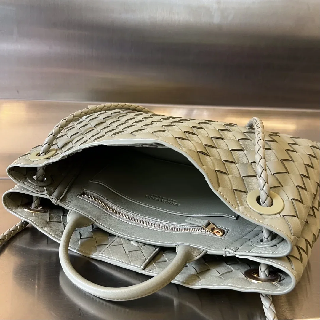 BOTTEGA VENETA Shoulder Bags Nappa Lambskin Green-Gold 29X18X10CM I80202609090110 - Image 7