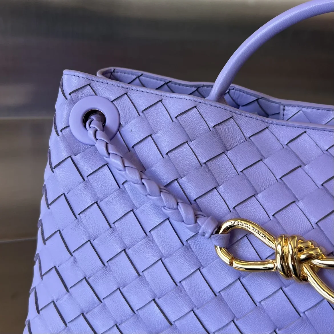 BOTTEGA VENETA Shoulder Bags Nappa Sheepskin Purple-Gold 29X18X10CM I80202609090114 - Image 5