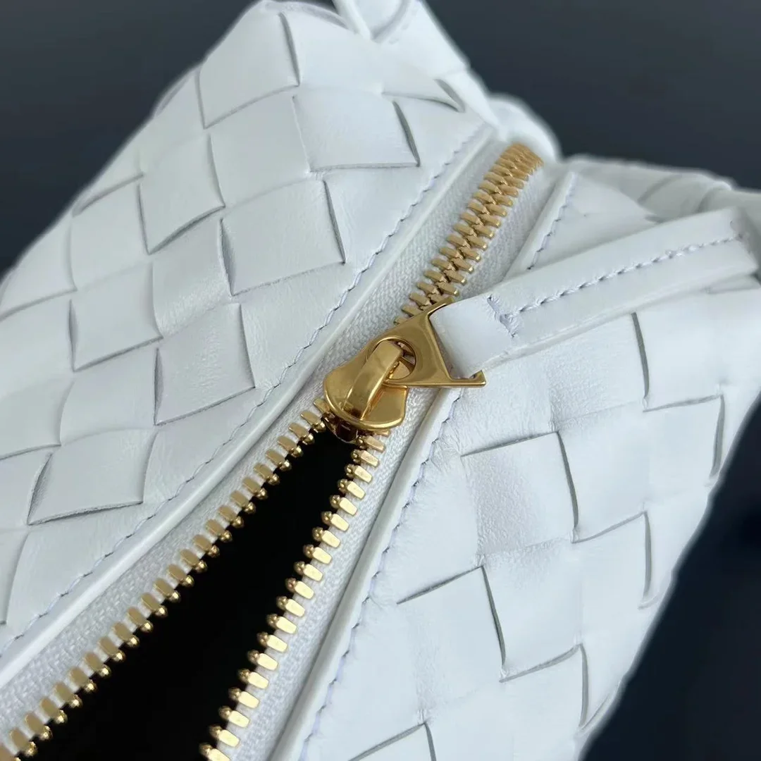 BOTTEGA VENETA Shoulder Bags White-Gold 19X12X9CM F80202609090123 - Image 7
