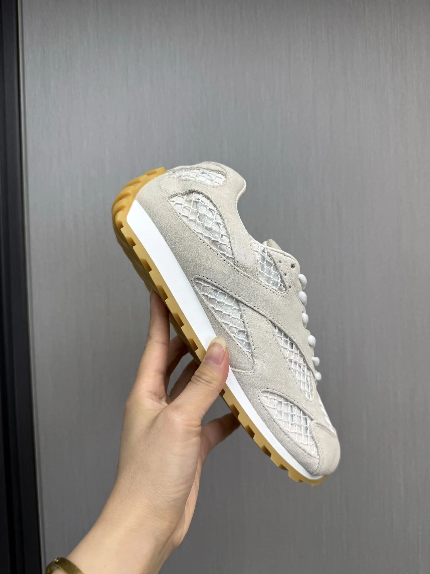 BOTTEGA VENETA Sneakers Beige-White B40202609110820 - Image 8