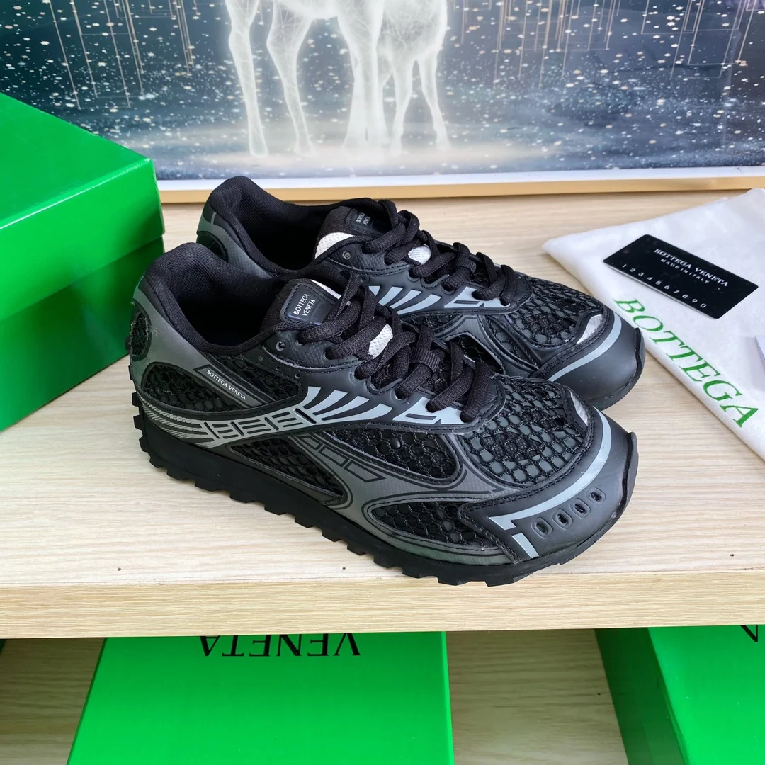 BOTTEGA VENETA Sneakers Black-White B40202609111893 - Image 4