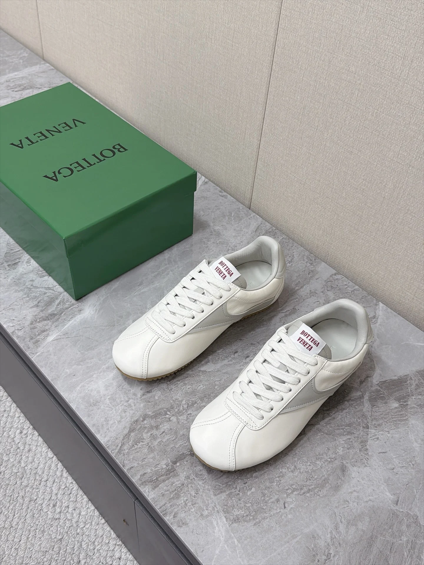 BOTTEGA VENETA Sneakers Leather Rubber White-Gray EU35-45 B80202609111383