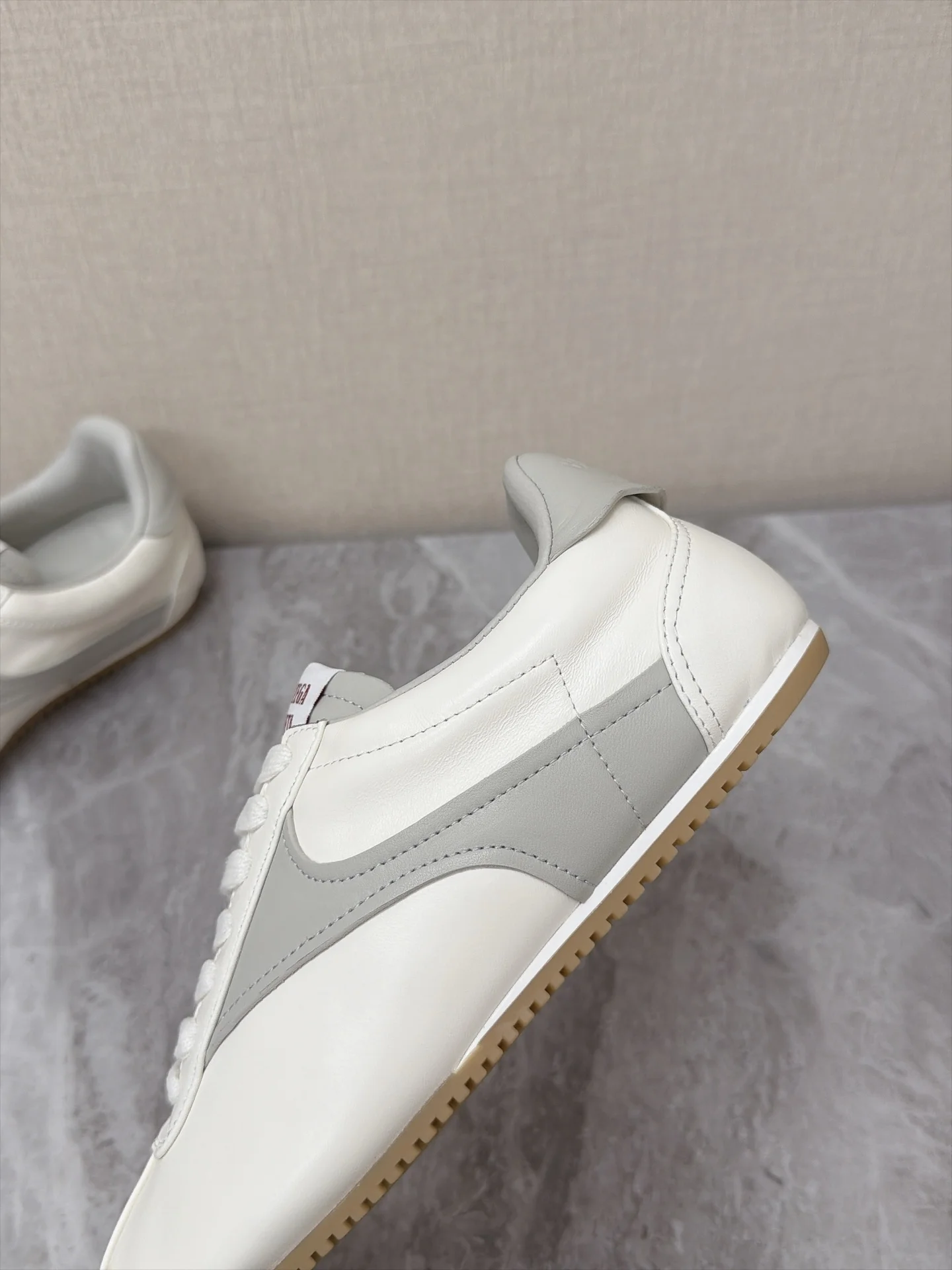 BOTTEGA VENETA Sneakers Leather Rubber White-Gray EU35-45 B80202609111383 - Image 8